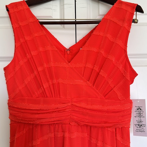 Host Pick 💕 Nanette Lepore size 8 Calypso Red V neck knee length dress. - Picture 4 of 14